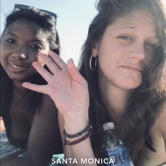 Meet your Posher, Lauren - Picture 6 of 16